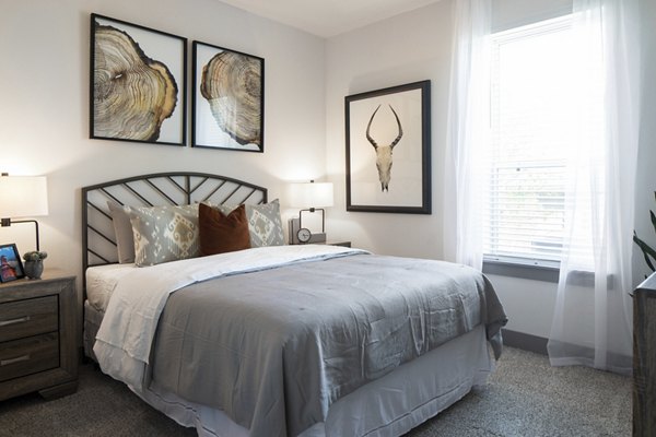 Elegant bedroom with modern decor at Broadstone Bryson Apartments