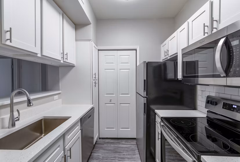 kitchen at Wild Oak Apartments 