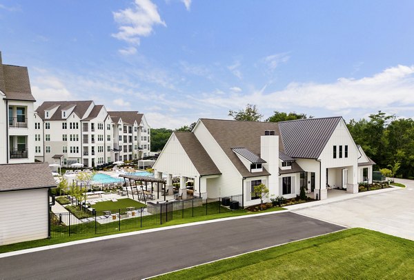Maxwell Apartments: Sleek modern of luxury apartments in a vibrant community
