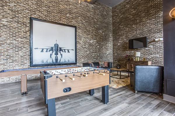 clubhouse/lobby at SkylineATL Apartments