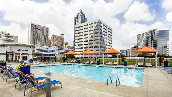 pool at SkylineATL Apartments