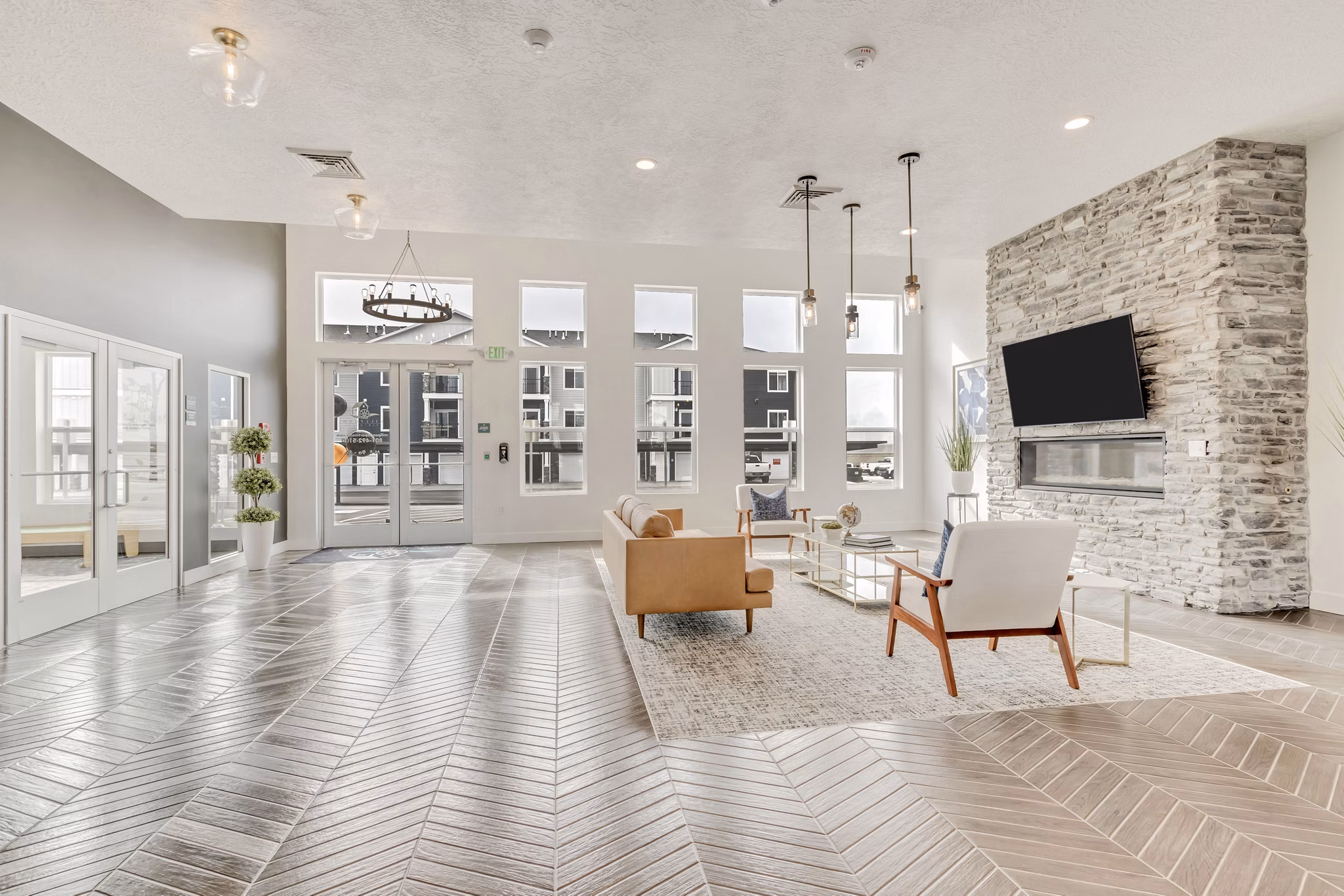 Cozy clubhouse with modern furnishings at Millpond Apartments