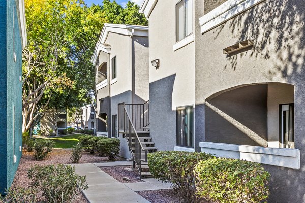 building/exterior at Morada Rise Apartments