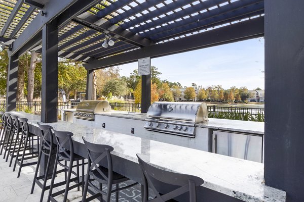 grill area/patio at The Reserve at Wescott Apartments