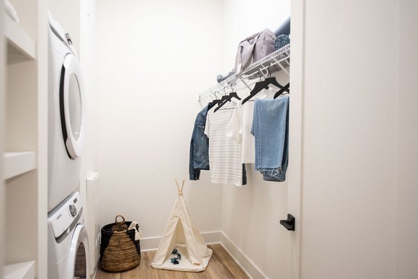 closet at The Boulevard at Grant Park Apartments