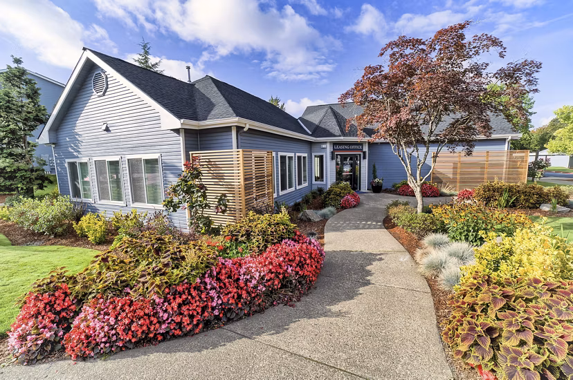 exterior at The Arden Apartments