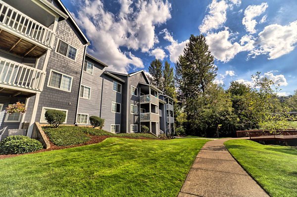 exterior at The Arden Apartments