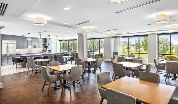 clubhouse dining area at Avidor Omaha Apartments