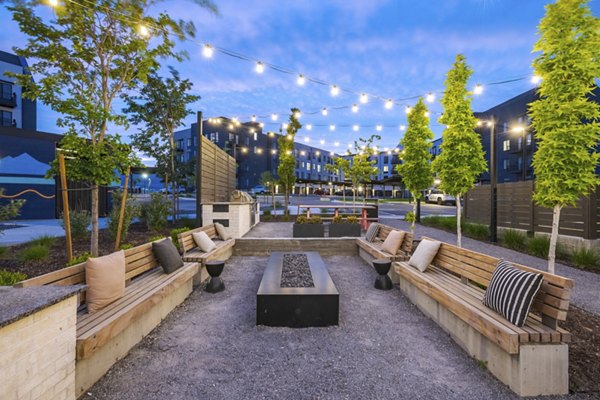 fire pit at Novel Daybreak Apartments