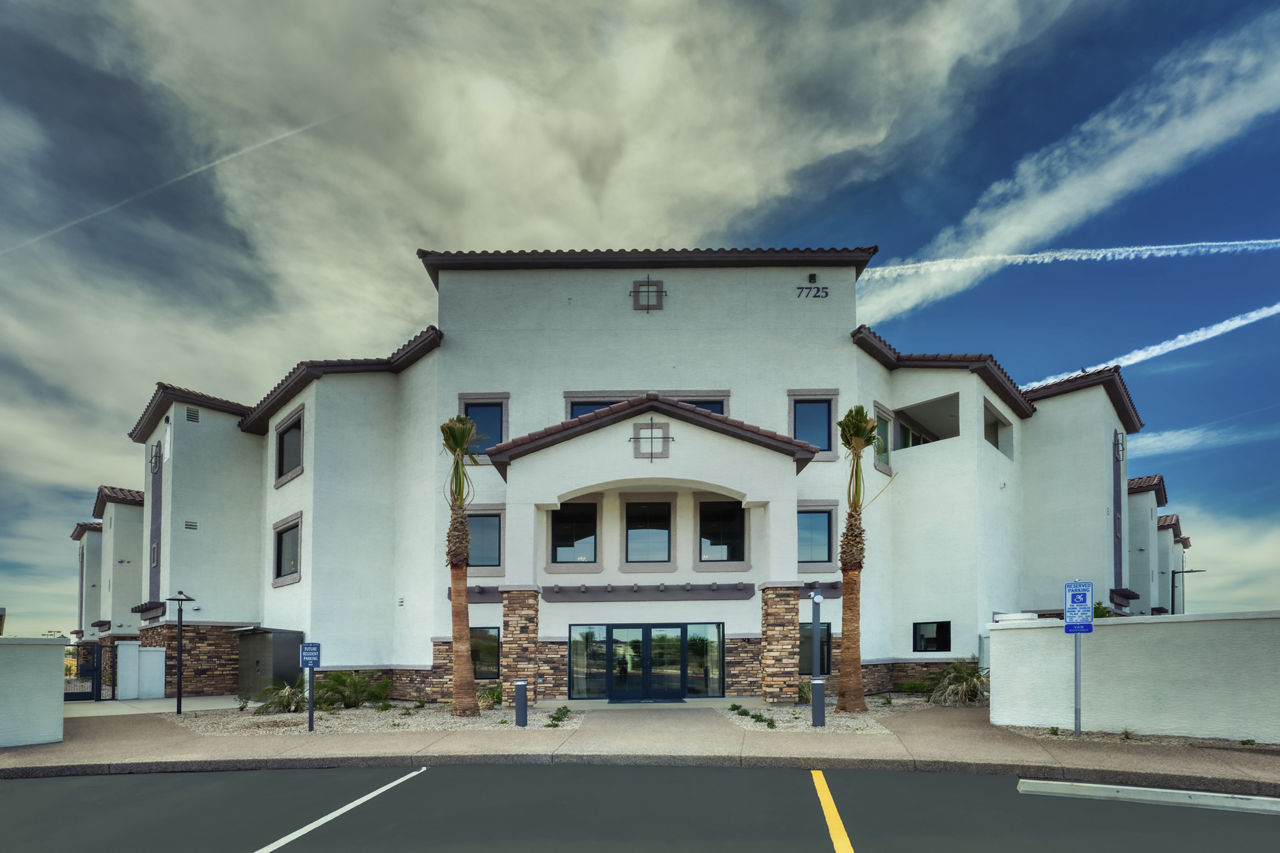 The Riley Apartments Phoenix Az 2 of 12