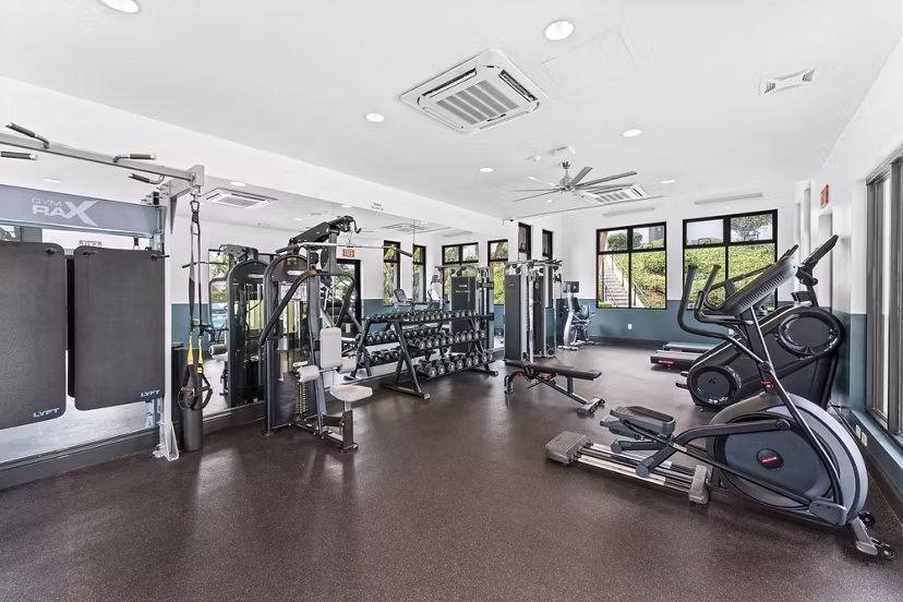 fitness center at Madera Ridge Apartments