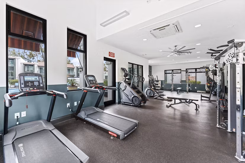 fitness center at Madera Ridge Apartments