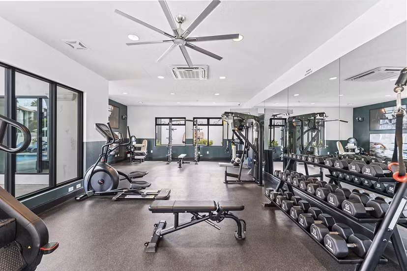 fitness center at Madera Ridge Apartments
