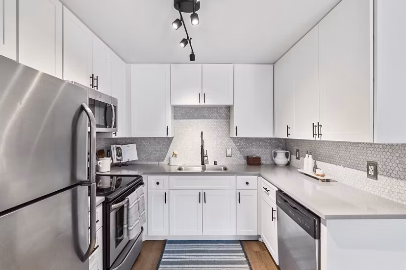 kitchen at Madera Ridge Apartments