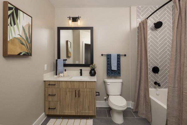Broadstone Centennial: Modern of luxury apartment community in Nashville