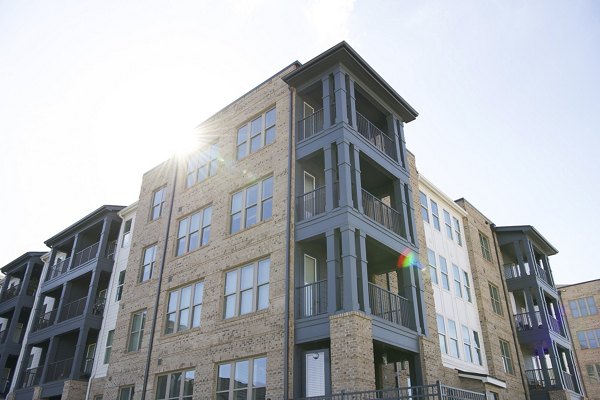 Novel University Place: Elegant of luxury apartments in University Place