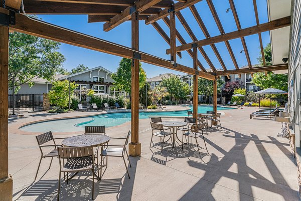 grill area at The Trails at Timberline Apartments 