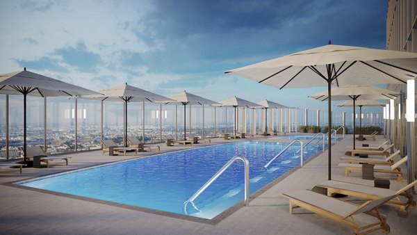 pool at Shoreline Gateway Apartments