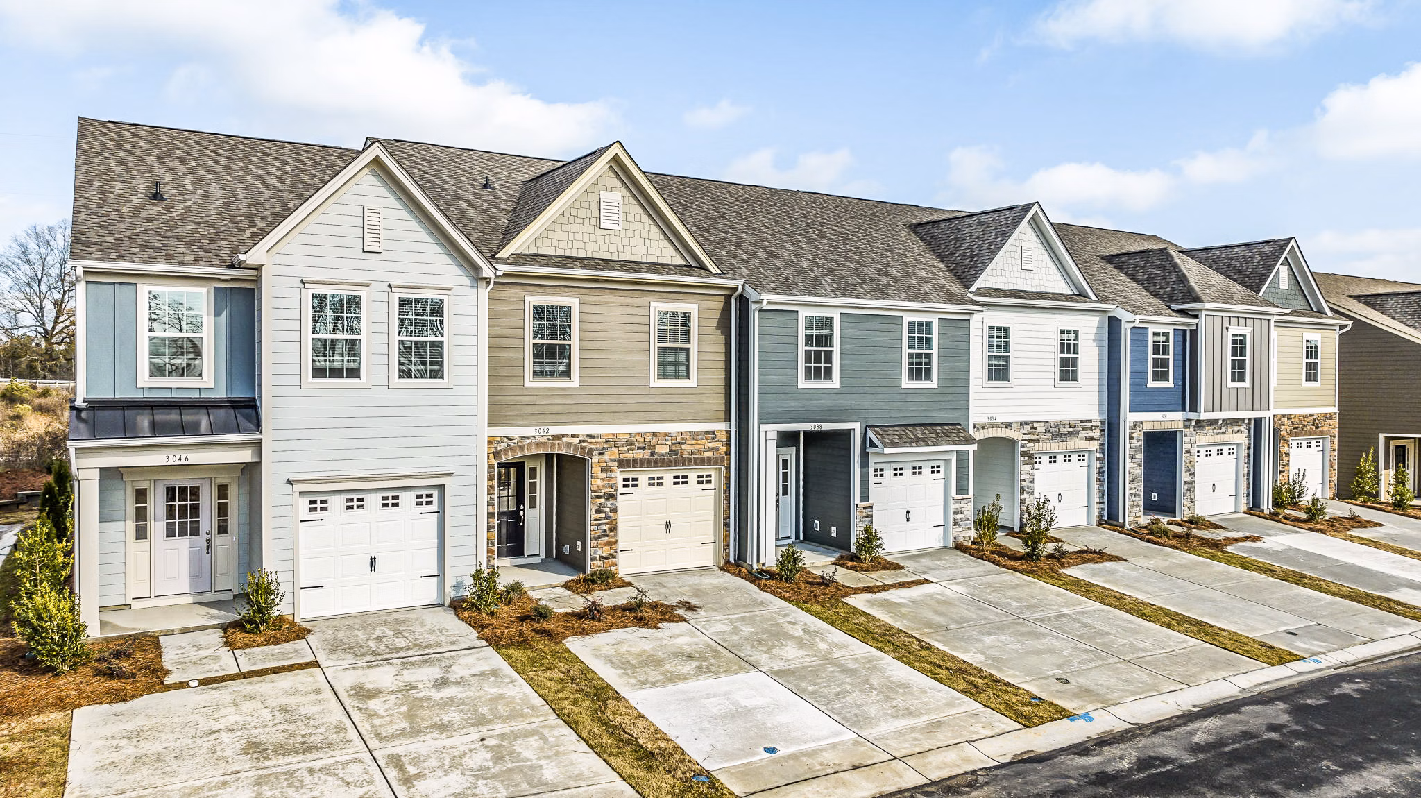 ABODE at Parkside: Contemporary townhome-style apartments with landscaped grounds in desirable location