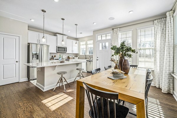 dining room at ABODE at Parkside Apartment Townhomes