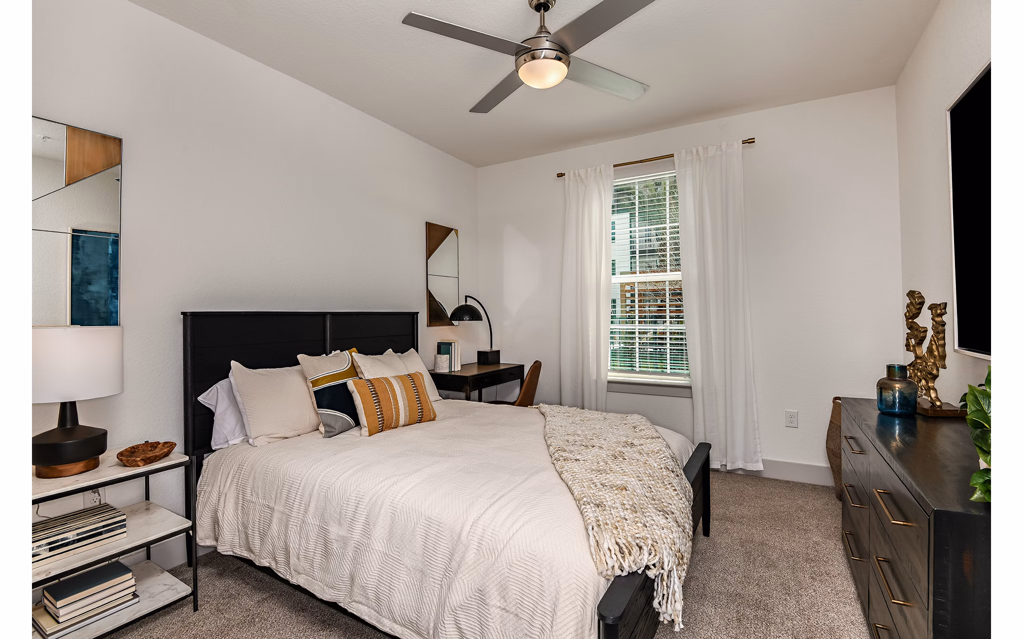 bedroom at Palacio Apartments 