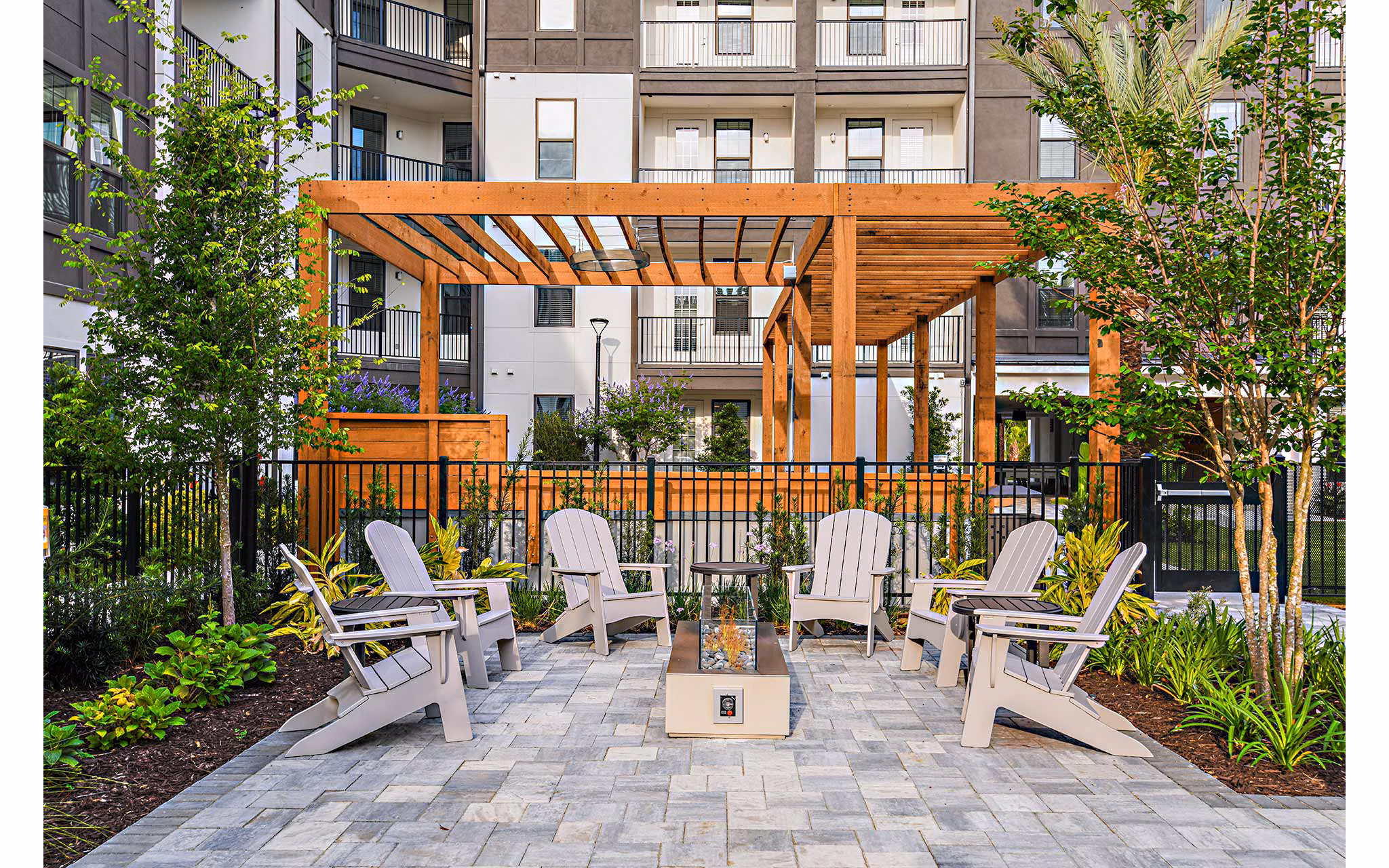 patio at Palacio Apartments 