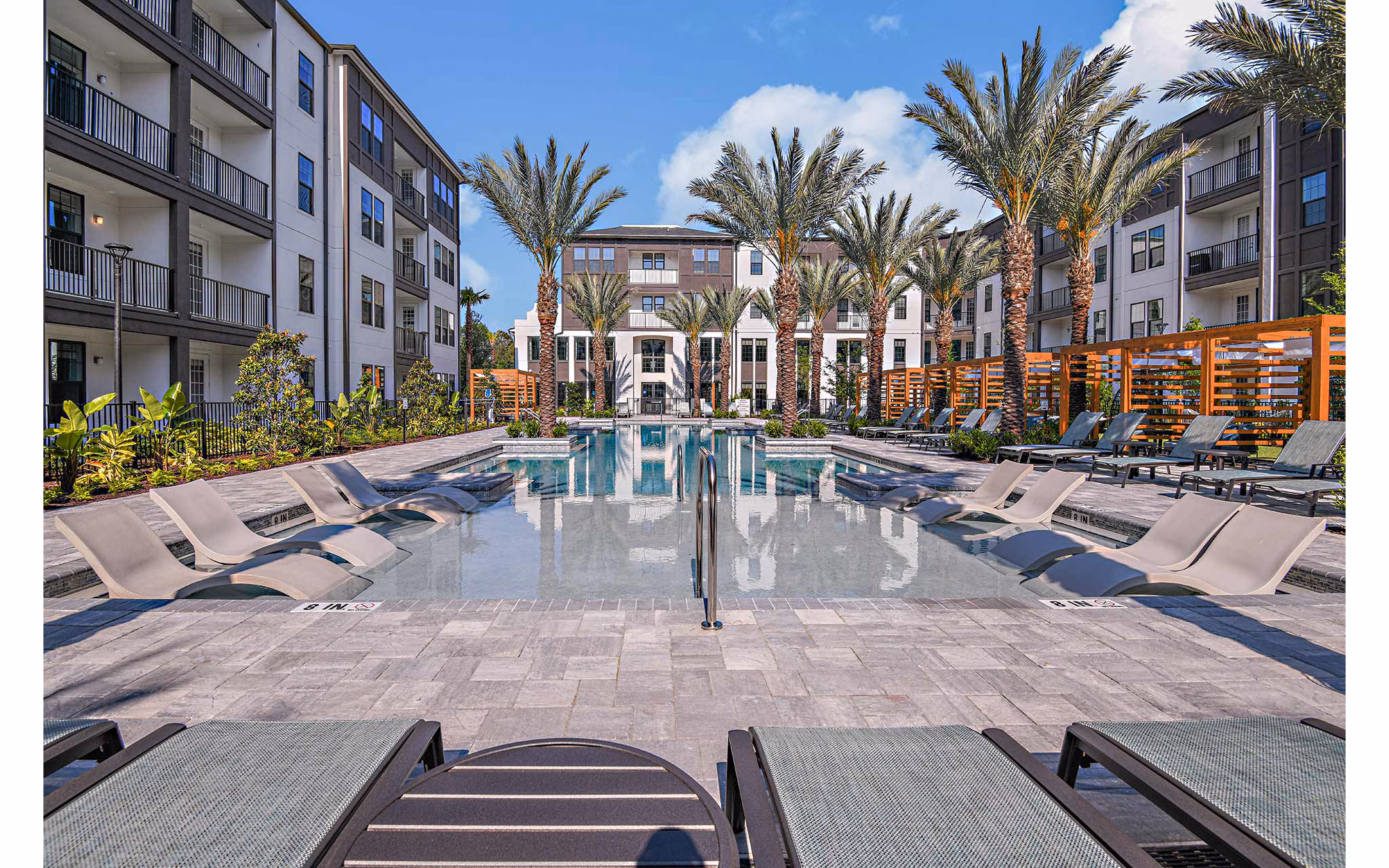 pool at Palacio Apartments 