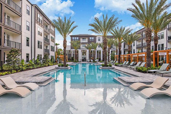 pool at Palacio Apartments 