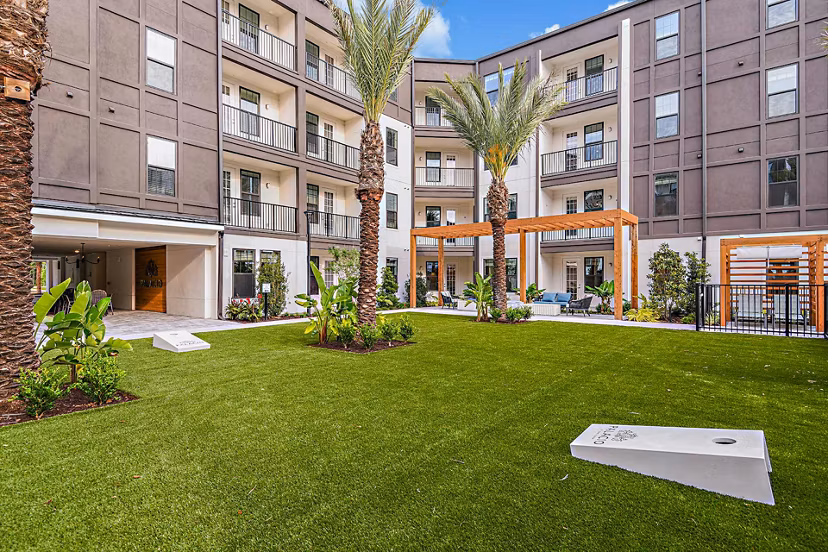 dog park at Palacio Apartments 