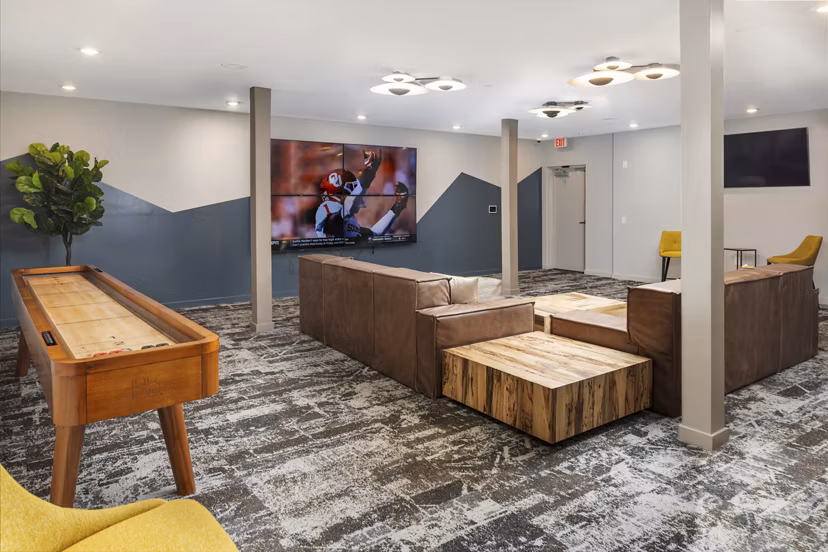 clubhouse at Wrenstone at the Highlands Apartments