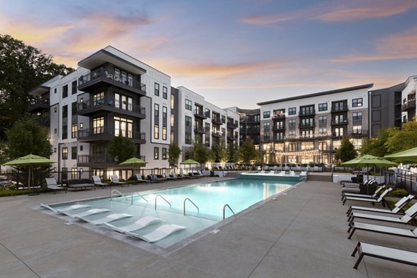 pool at Wrenstone at the Highlands Apartments