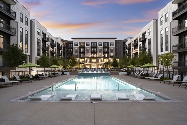 pool at Wrenstone at the Highlands Apartments