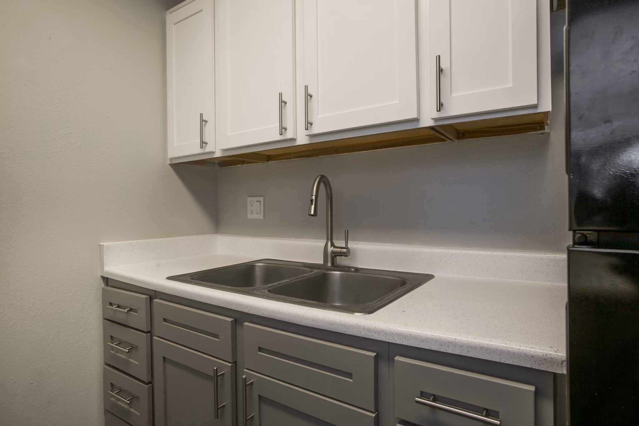 Modern kitchen with stainless steel appliances at Sun Plaza Apartments, Greystar's luxury community
