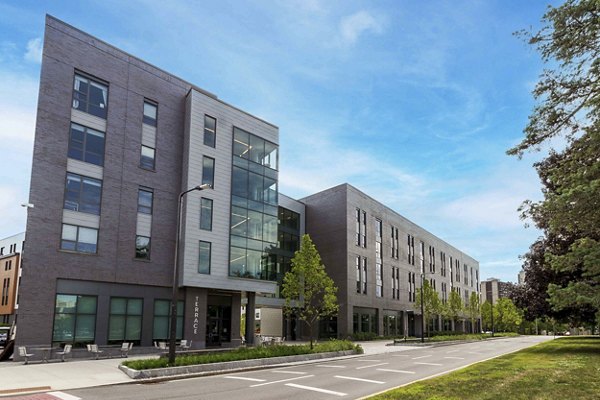 building at Fieldstone Apartments