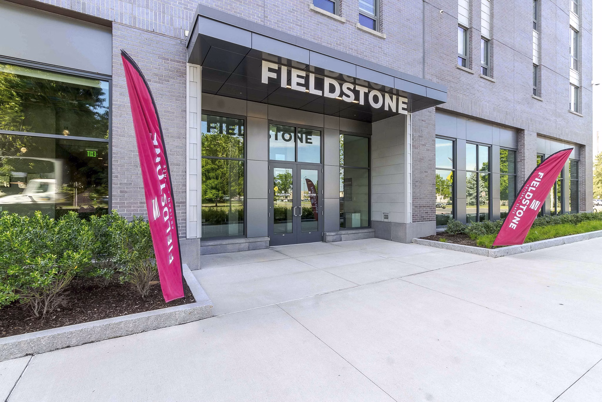 building at Fieldstone Apartments