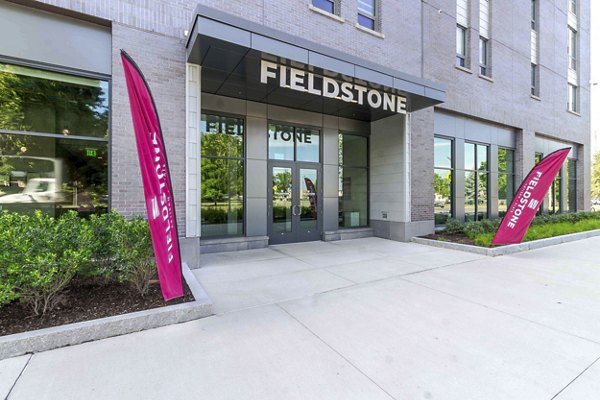 building at Fieldstone Apartments