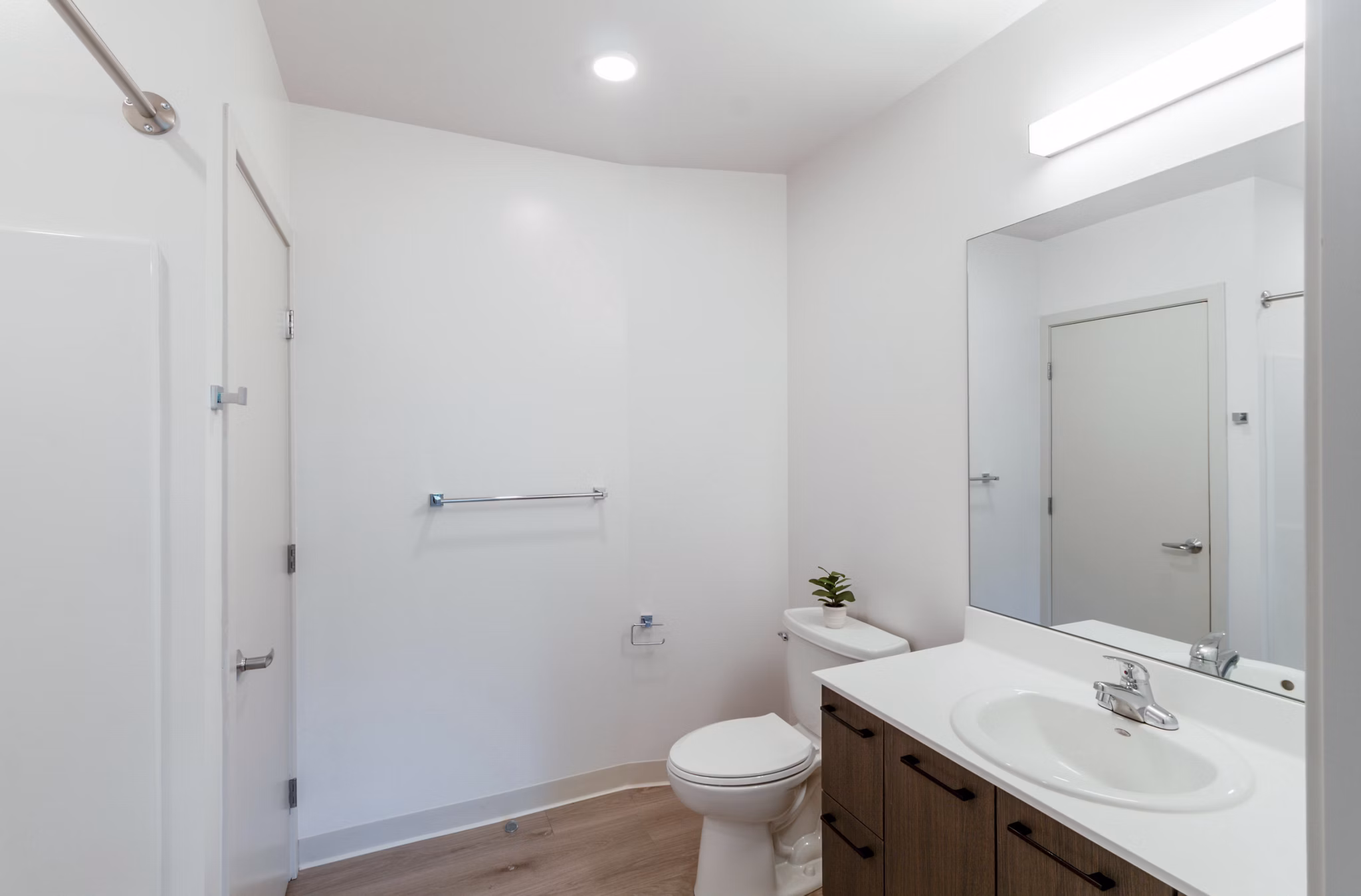 bathroom at Fieldstone Apartments