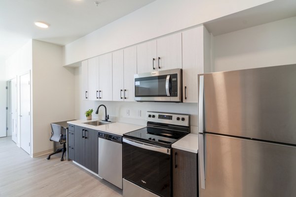 kitchen at Fieldstone Apartments