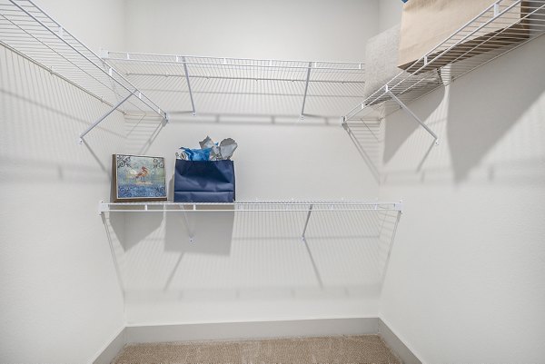 closet at Highpoint Club Apartments