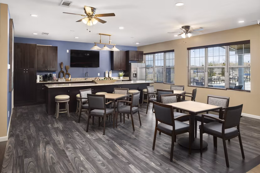 clubhouse at The Ridge at Calhoun Apartments 