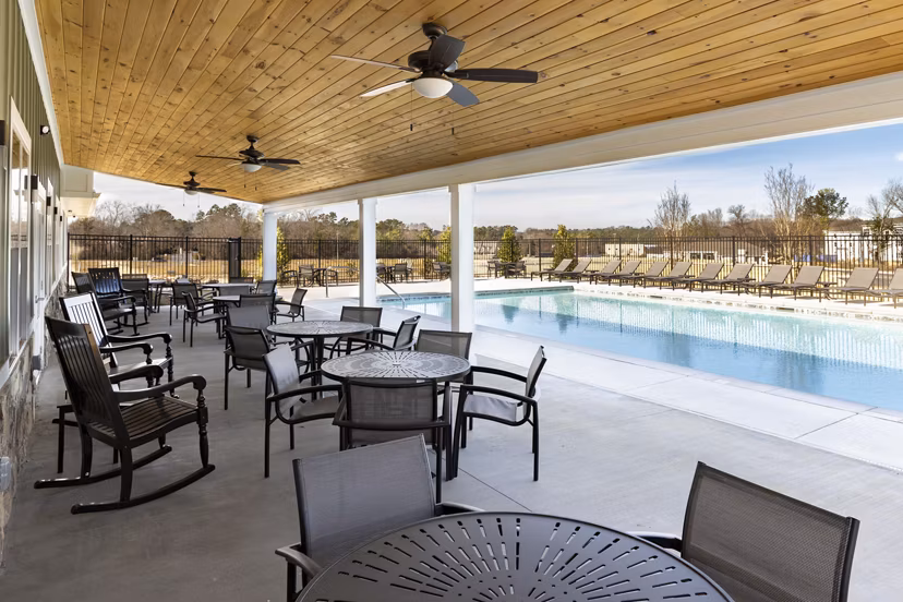 patio at The Ridge at Calhoun Apartments 
