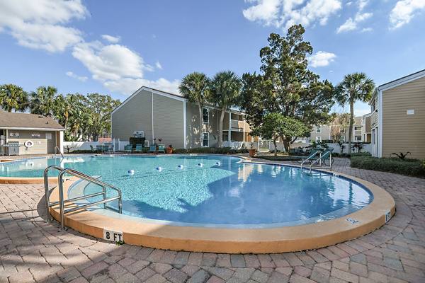 pool at Woodlake Villas Apartments