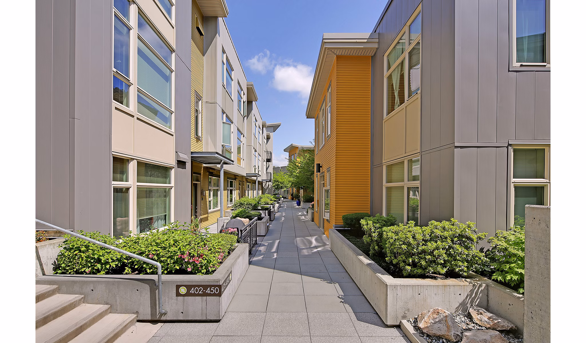 Thornton Place: Contemporary luxury apartments featuring lush landscaping in Northgate, Seattle