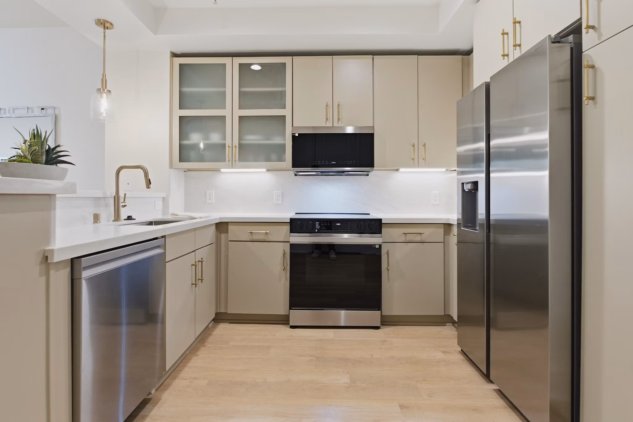 Kitchen at Broadstone Miracle Mile Apartments
