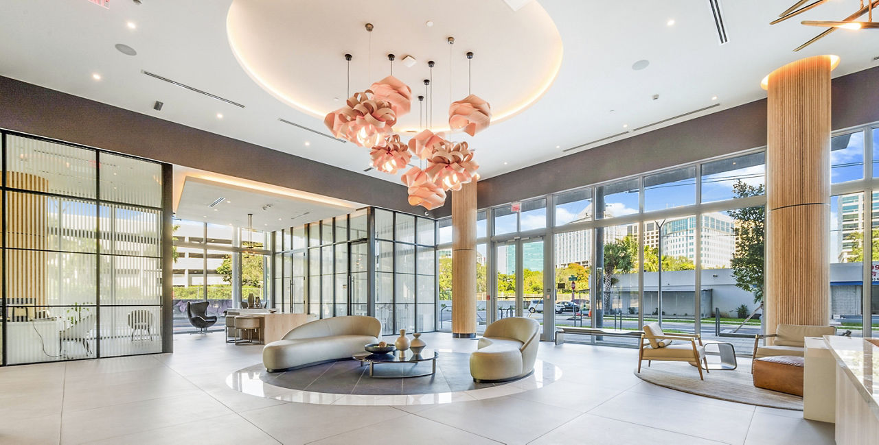 Crest At Pinecrest Apartments Miami Fl 3 of 12