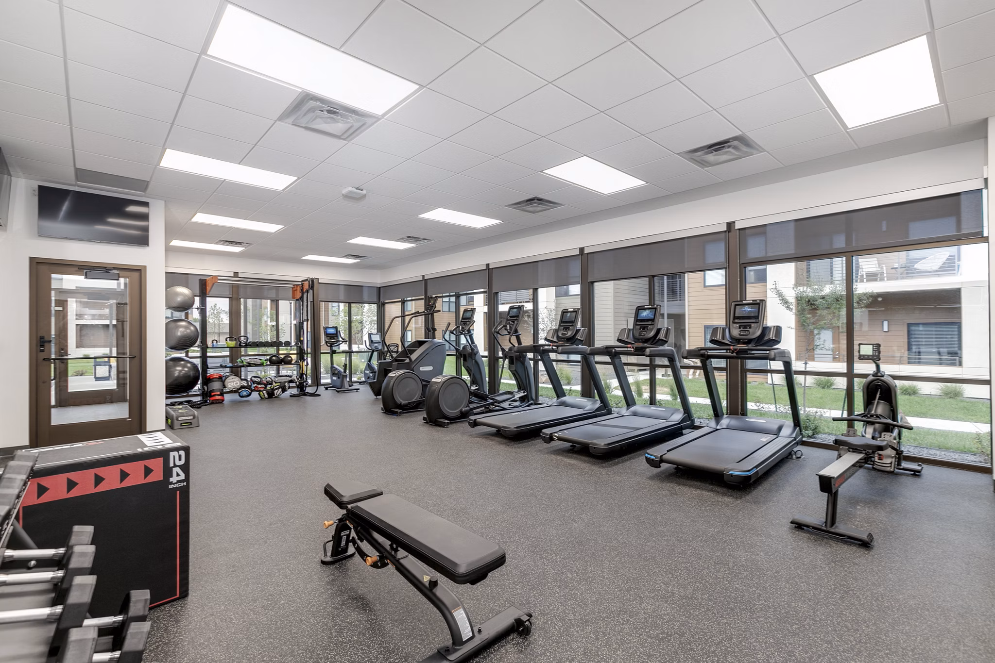 Fitness center featuring modern equipment at The Avante Apartments, a luxury living space for health enthusiasts