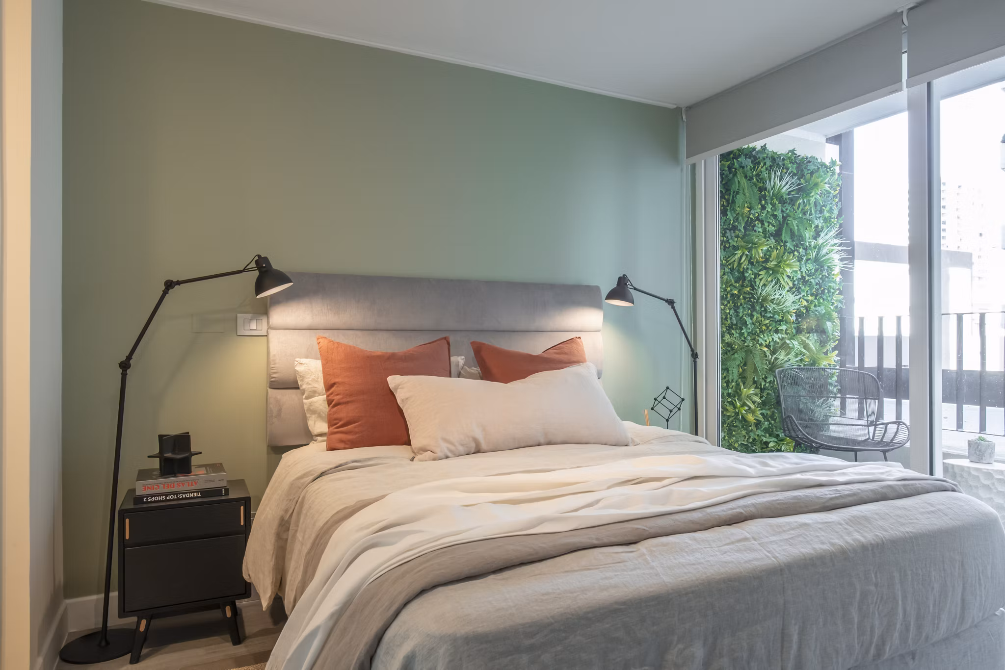bedroom at Somma Plaza Nunoa Apartments