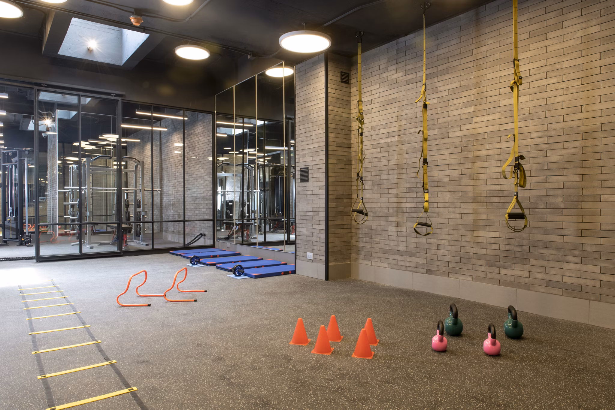 fitness center at Somma Plaza Nunoa Apartments