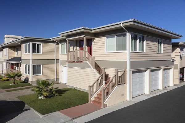 exterior at Coronado Apartments