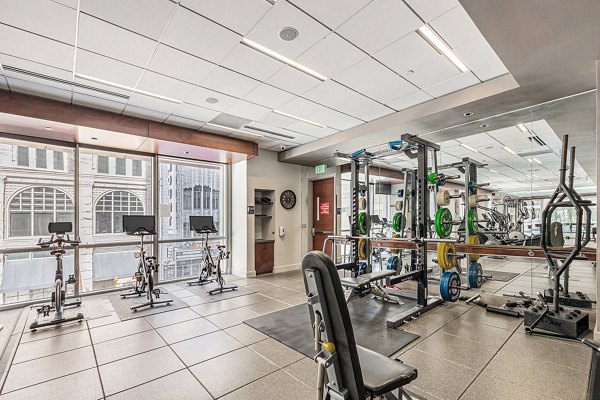 fitness ceneter at 1600 Glenarm Place Apartments